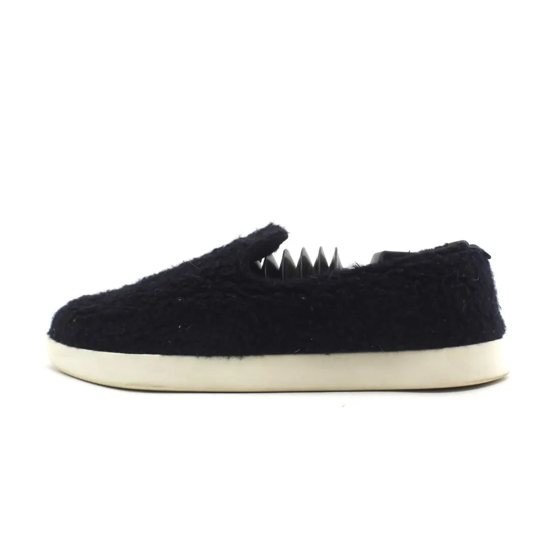 Allbirds Wool Lounger Fluffs- LIMITED EDITION: Natural Black (Cream Sole) EX