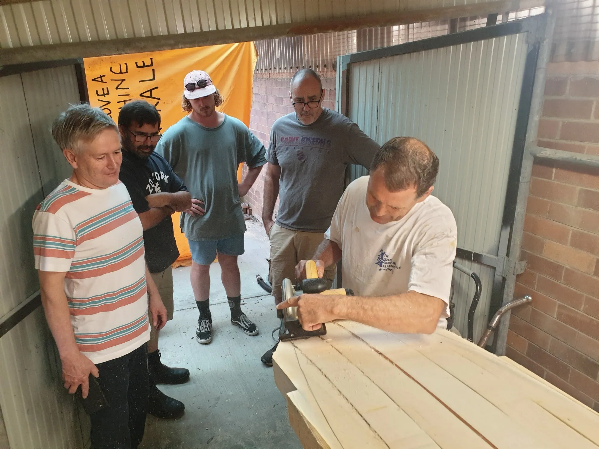 Build an Enviro Wooden Balsawood Surfboard with Mark Riley at Miranda