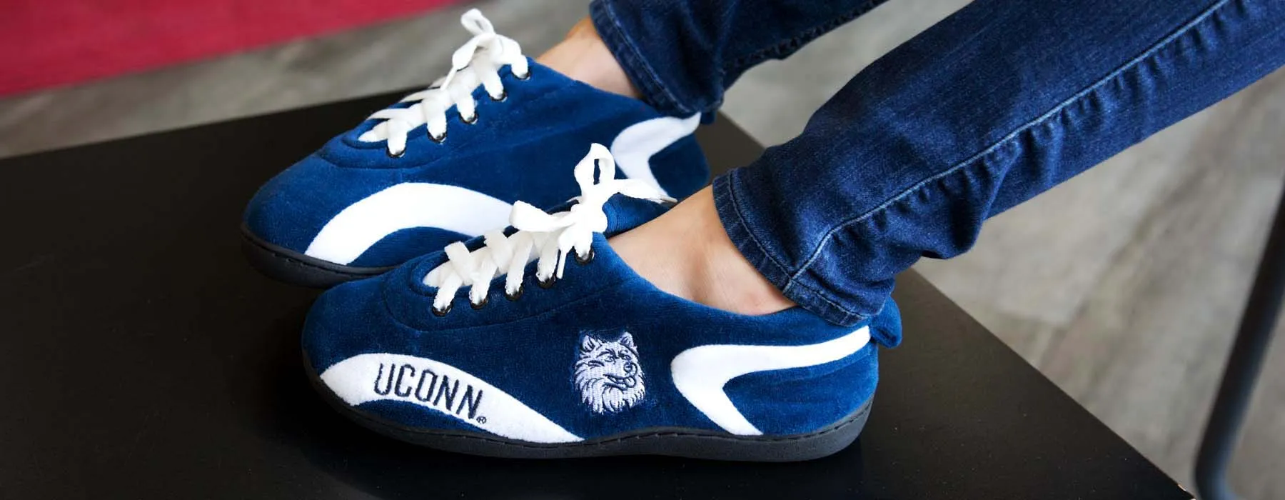 Connecticut Huskies All Around Rubber Soled Slippers