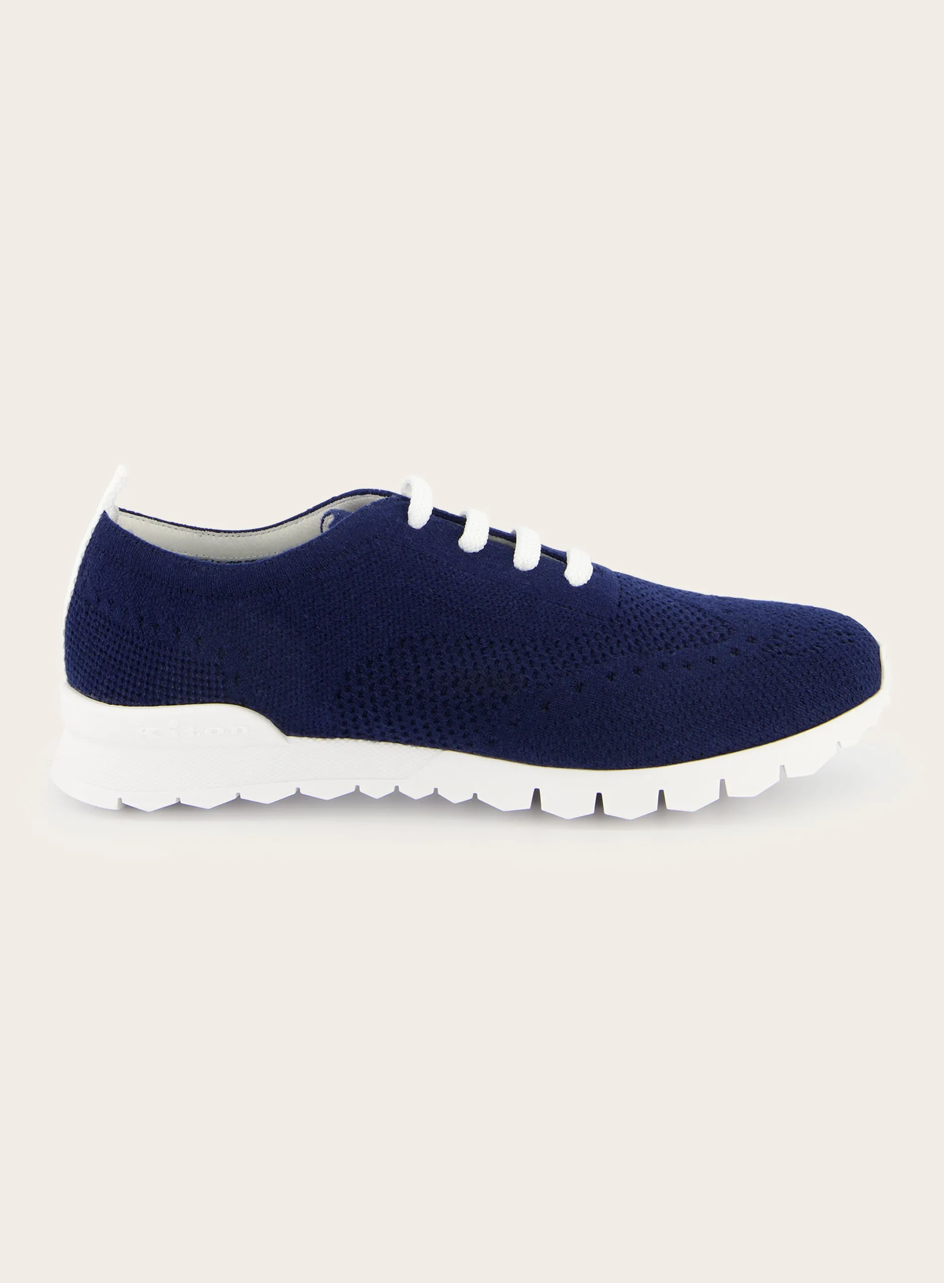 Knitted sneakers van cashmere