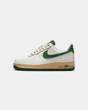 Nike Women's Air Force 1 '07 LV8 Sail/Gorge Green