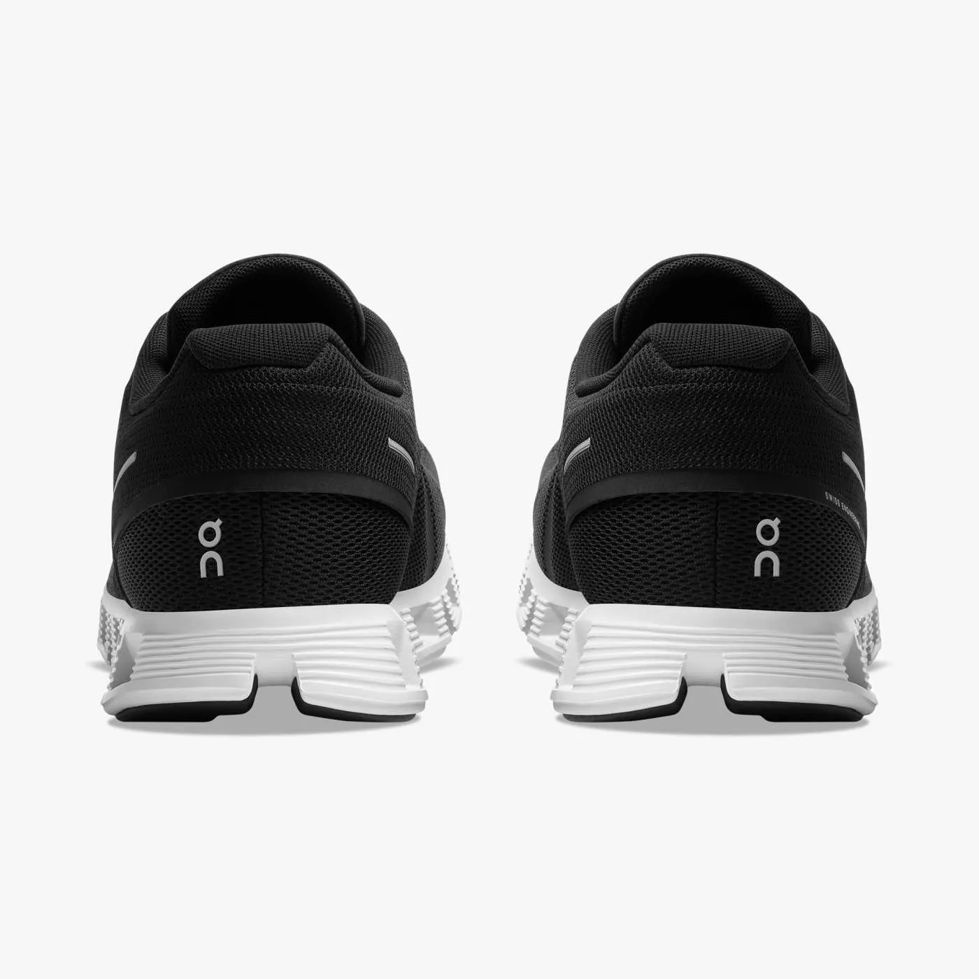 On Running Men's Cloud 5 Shoes - Black / White