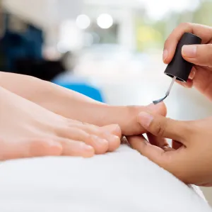 PURE Essential Pedicure - 50 min Treatments (Course)