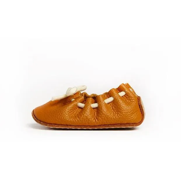 Umeloihc Wi 9cm Babies First Shoe Kit Camel