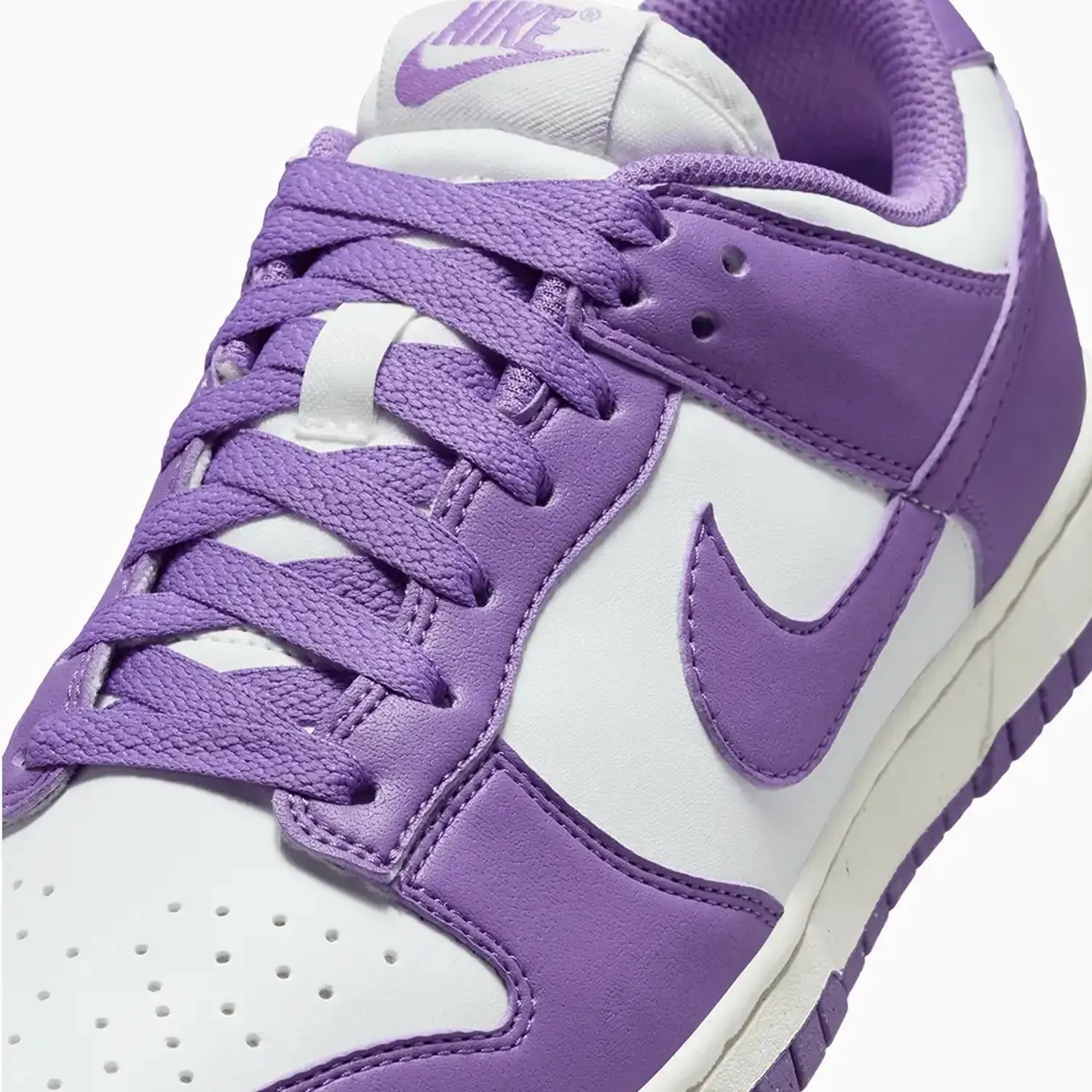 Women's Dunk Low Next Nature "Black Raspberry"